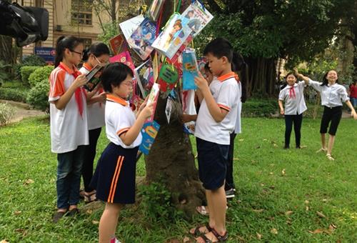 Ngày sách Việt Nam: Hãy đọc sách mỗi ngày